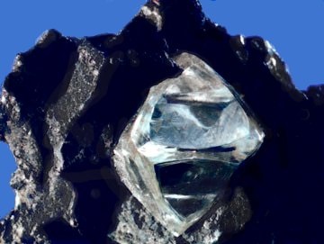 Rough natural diamond